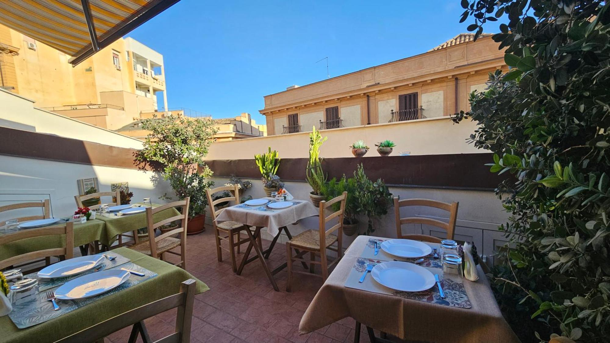 Palermit'Amo Acomodação com café da manhã Palermo Exterior foto